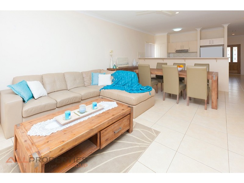 10 Jasper Way, Springfield QLD 4300