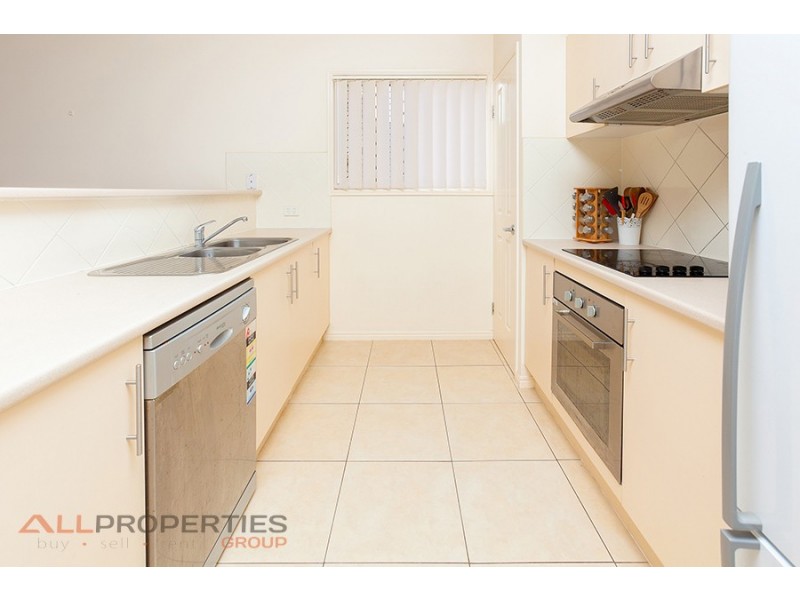 10 Jasper Way, Springfield QLD 4300