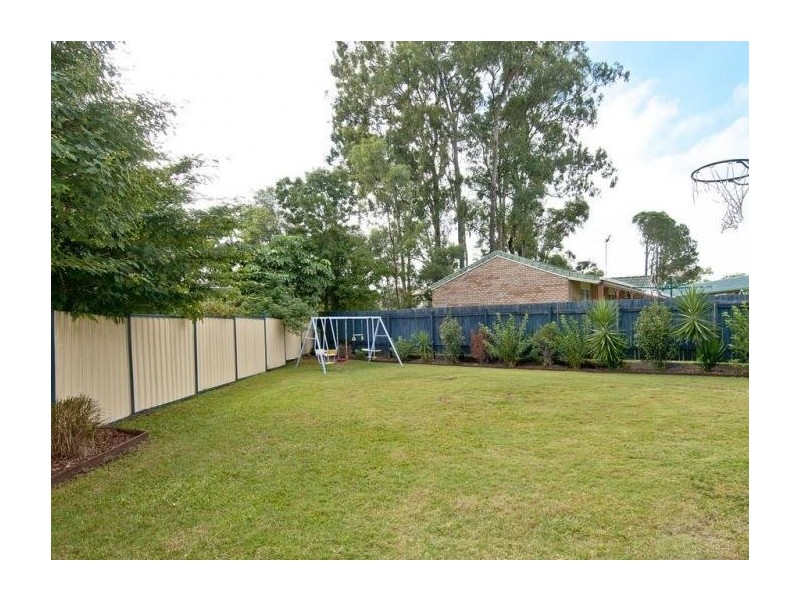13 Geelong Court, Eagleby QLD 4207