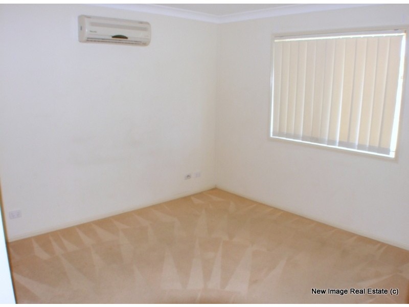 8 Clayton Court, Crestmead QLD 4132