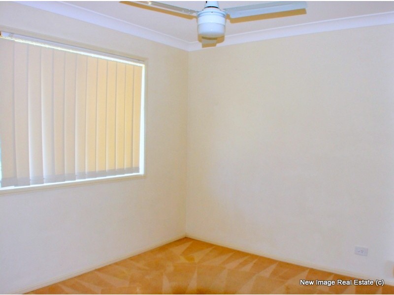 8 Clayton Court, Crestmead QLD 4132