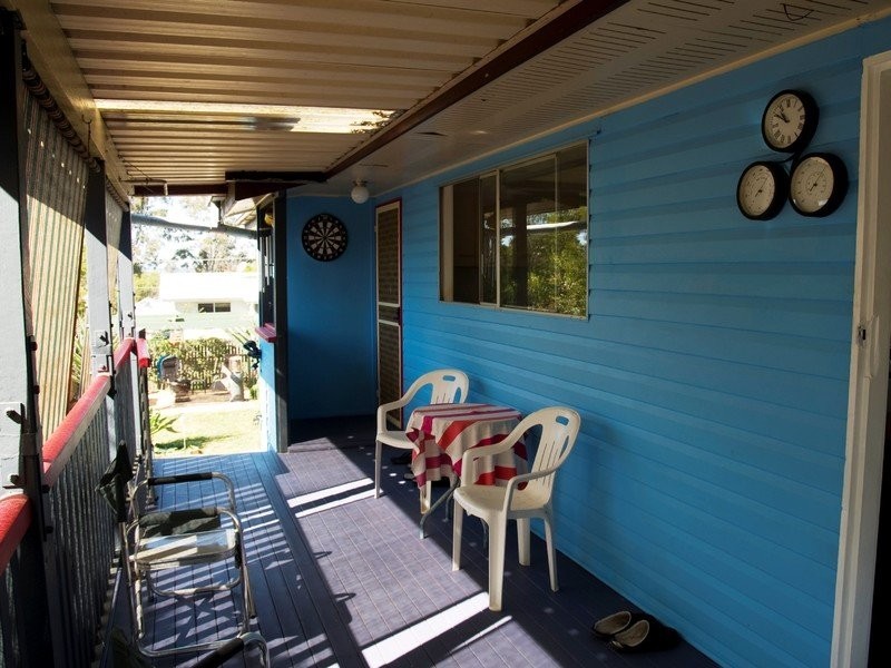 12 Sturt Street, Leichhardt QLD 4305