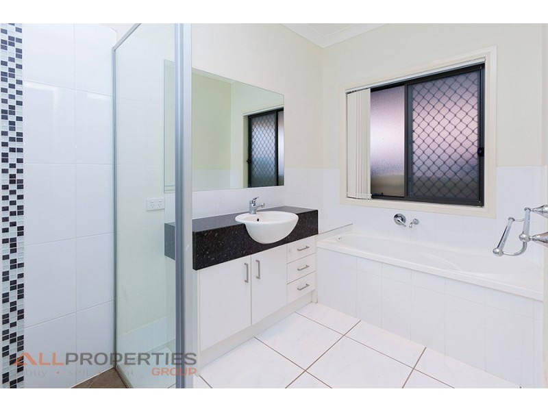 11 Kondalilla Crescent, Springfield Lakes QLD 4300