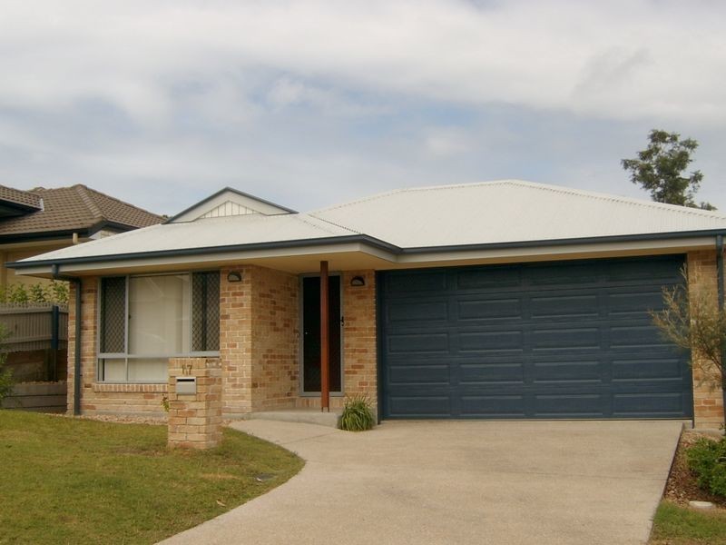 17 Grampian Street, Springfield Lakes QLD 4300