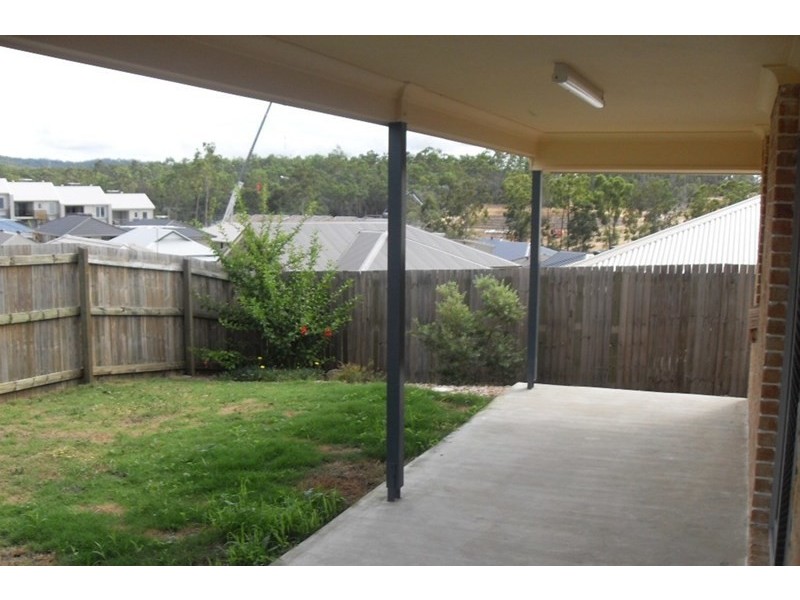 17 Grampian Street, Springfield Lakes QLD 4300