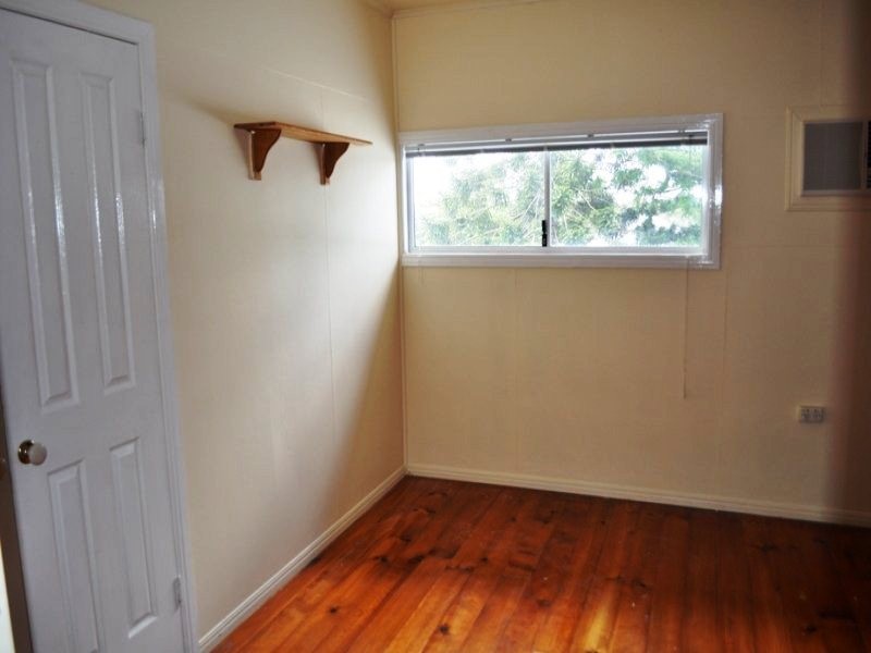 3 Rowena Street, Churchill QLD 4305