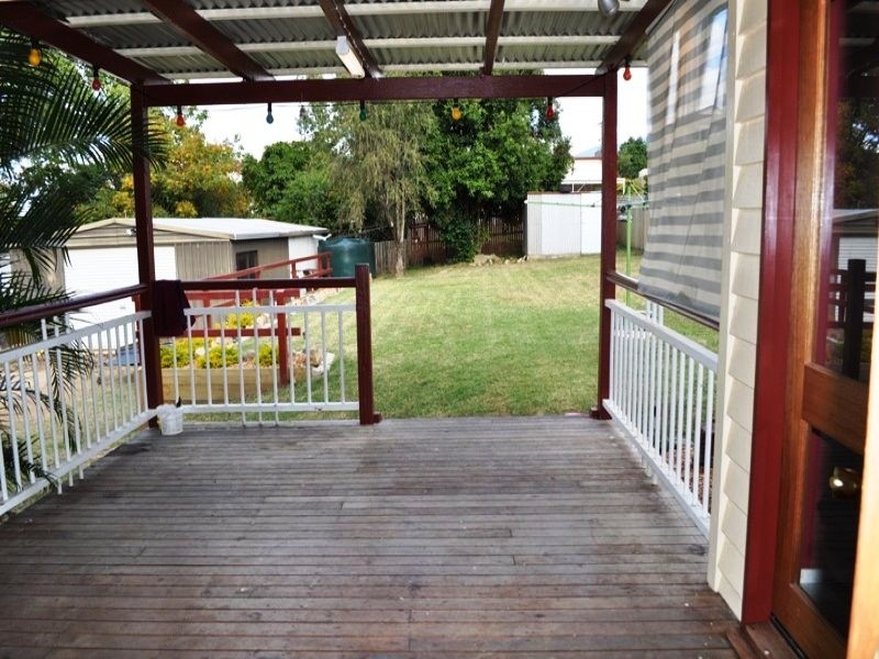 3 Rowena Street, Churchill QLD 4305