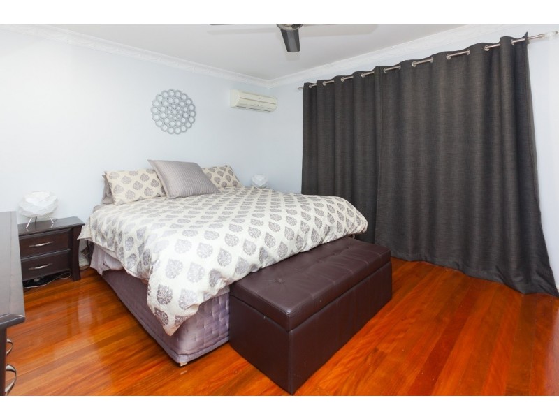 42 Tarana Street, Camp Hill QLD 4152