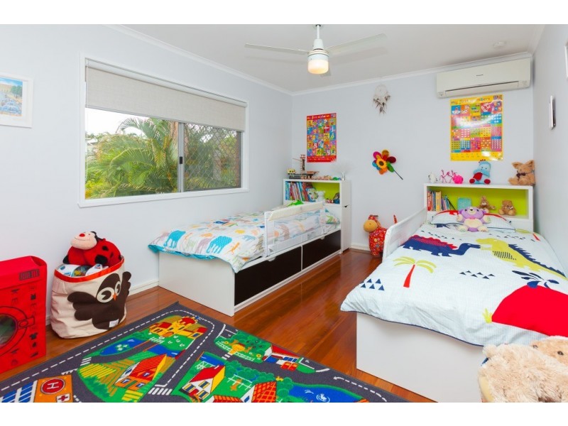 42 Tarana Street, Camp Hill QLD 4152