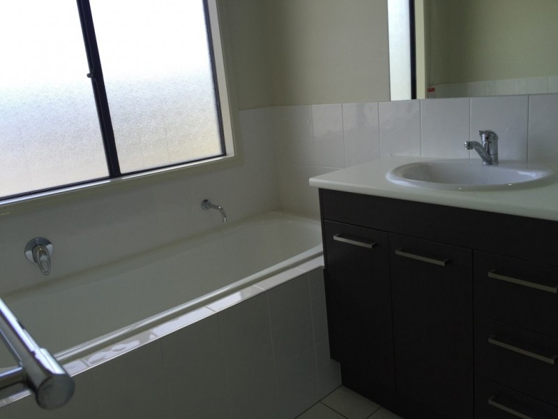 59 Ambrose Drive, Augustine Heights QLD 4300