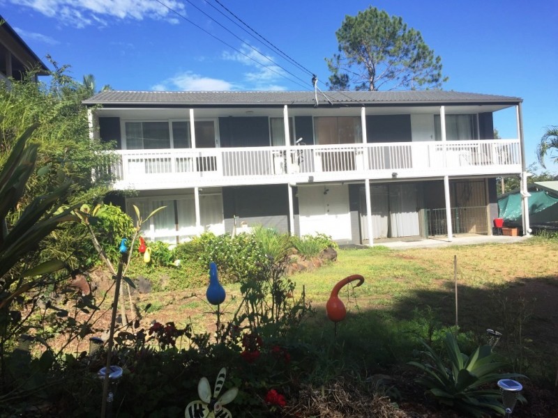 4 Lanark Street, Kenmore QLD 4069