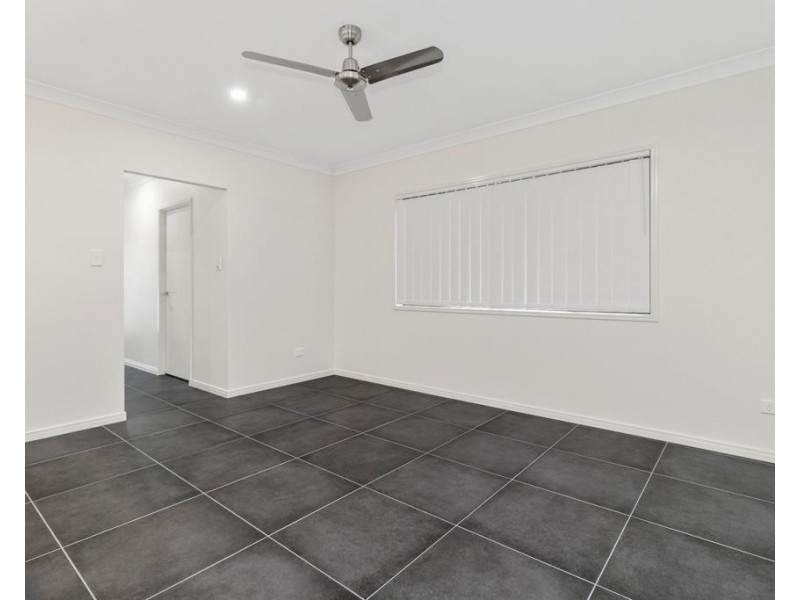 12 Tiffany Street, Newport QLD 4020