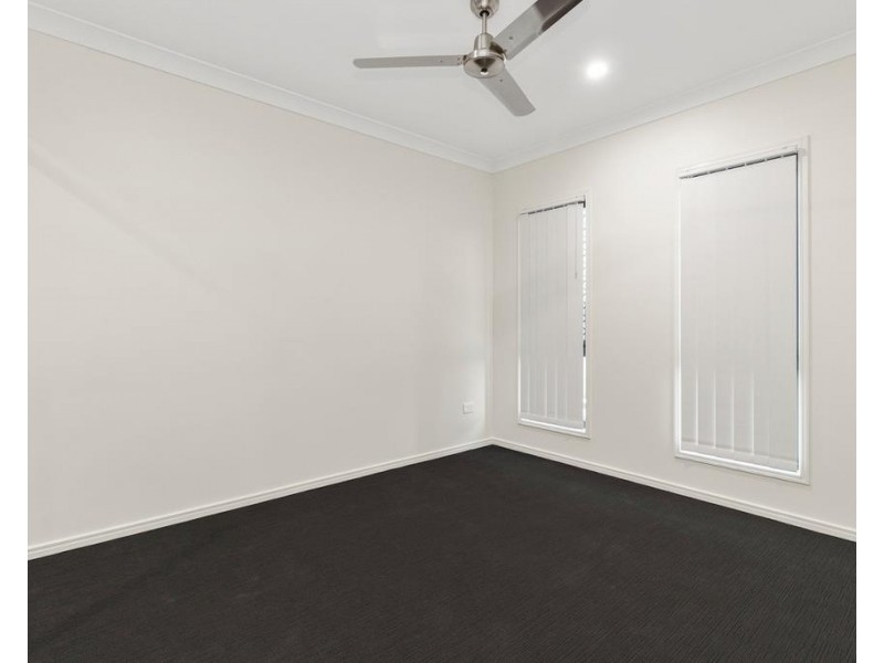 12 Tiffany Street, Newport QLD 4020