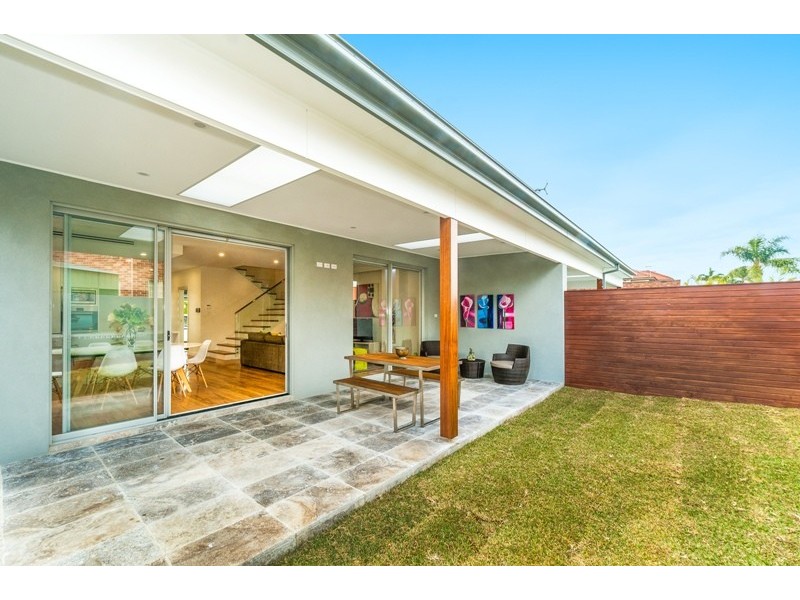 14 Hume Street, Chifley NSW 2036