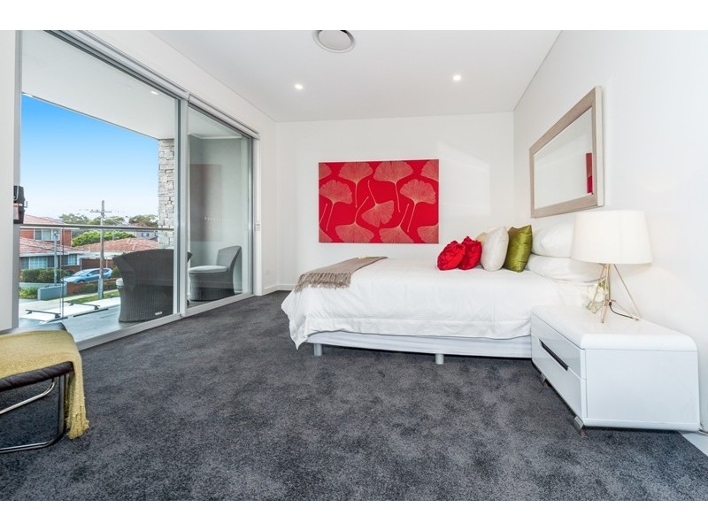 14 Hume Street, Chifley NSW 2036