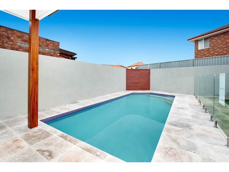 14 Hume Street, Chifley NSW 2036