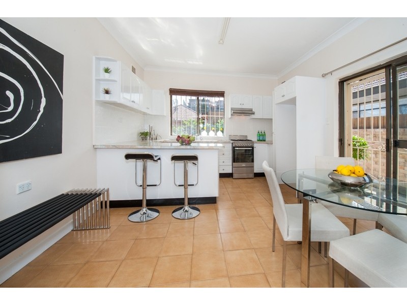 26 Hughes Avenue, Mascot NSW 2020