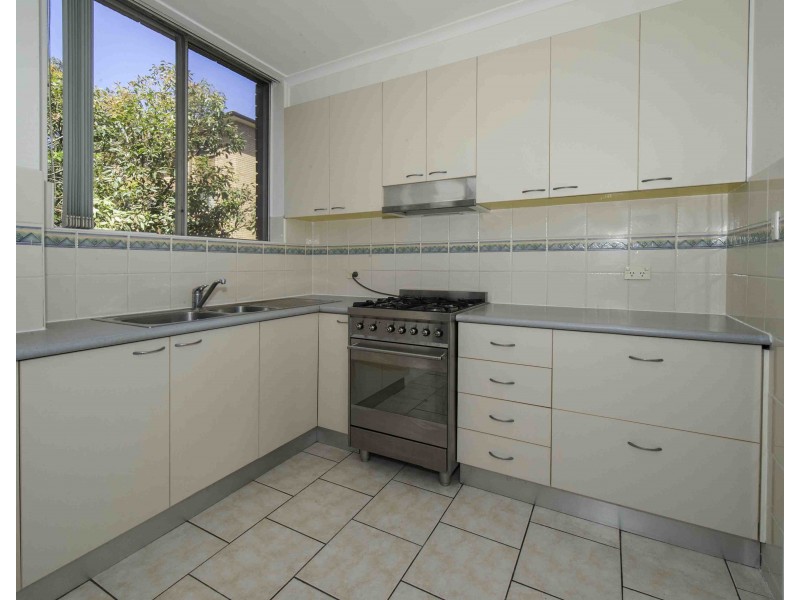 1/16 Grace Campbell Crescent, Hillsdale NSW 2036