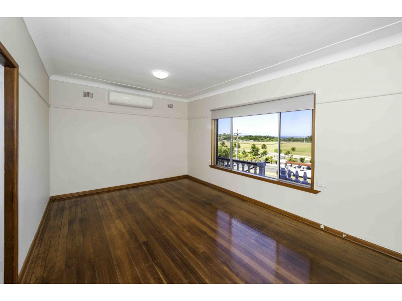 45 Hasting Avenue, Chifley NSW 2036