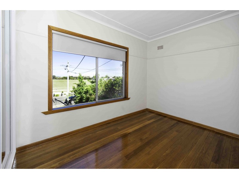 45 Hasting Avenue, Chifley NSW 2036