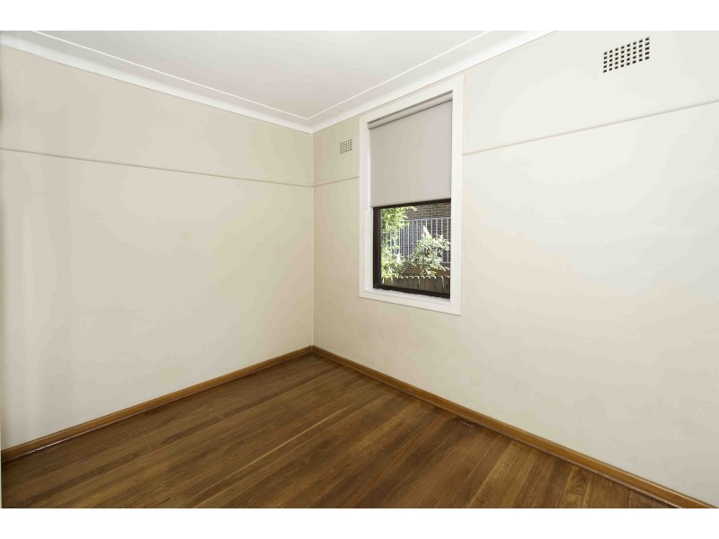 45 Hasting Avenue, Chifley NSW 2036