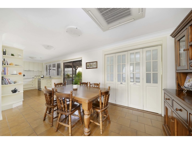 8 Gibson Place, Chifley NSW 2036