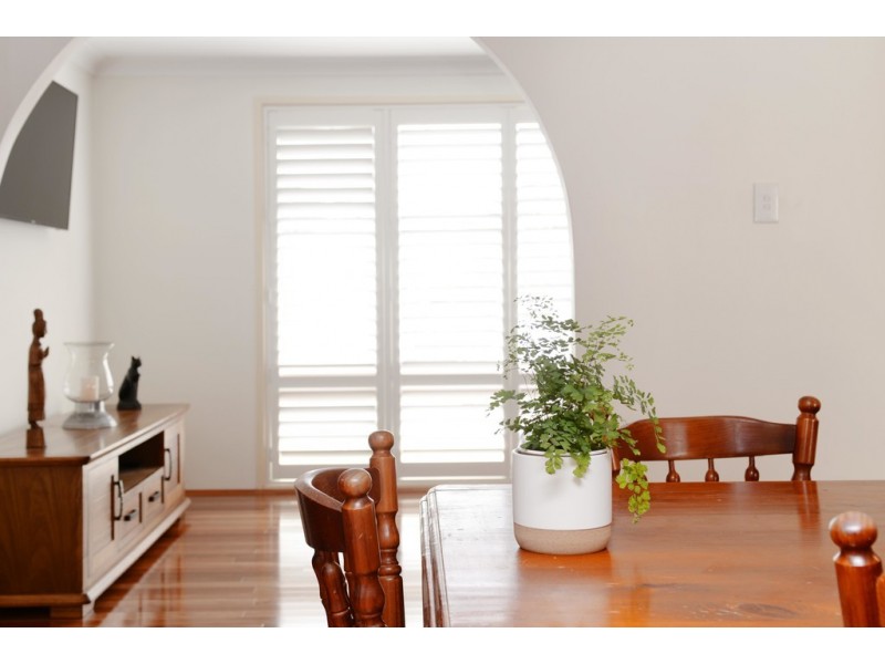 8 Gibson Place, Chifley NSW 2036