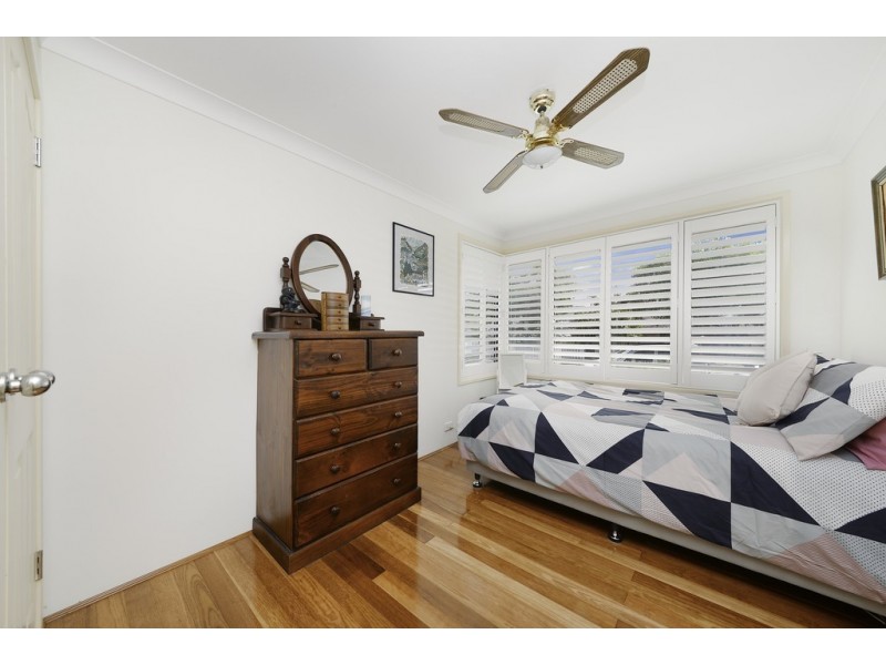 8 Gibson Place, Chifley NSW 2036