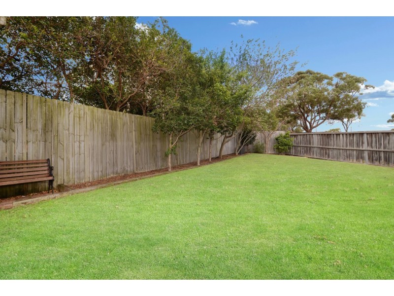 8 Gibson Place, Chifley NSW 2036