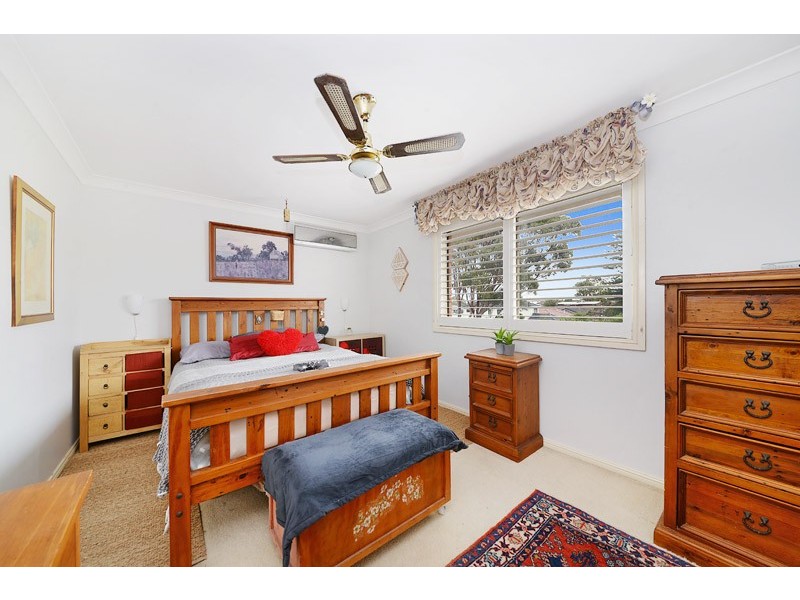 2A Eyre Street, Chifley NSW 2036