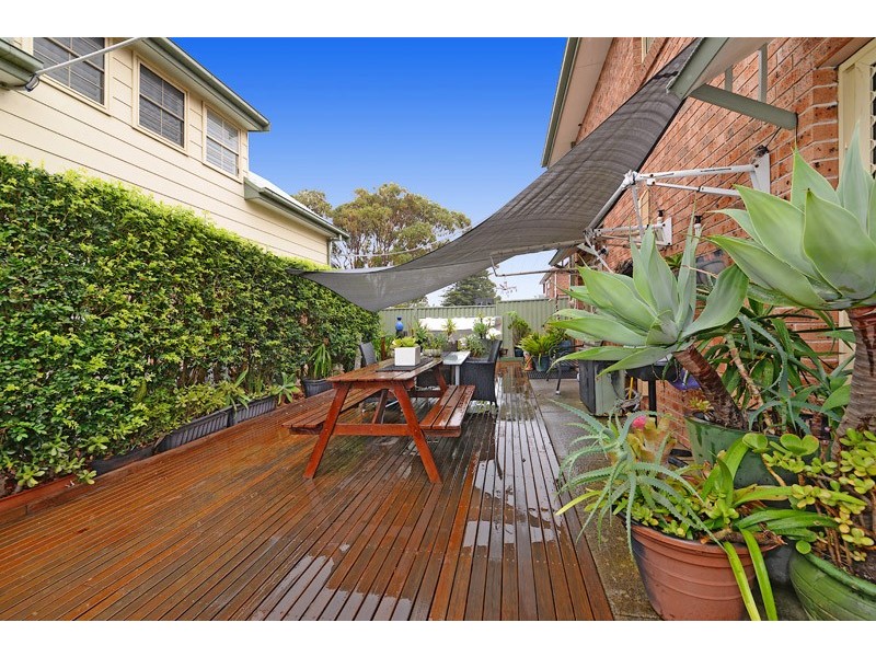 2A Eyre Street, Chifley NSW 2036