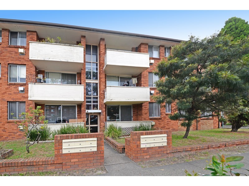 6/4 Grace Campbell Crescent, Hillsdale NSW 2036