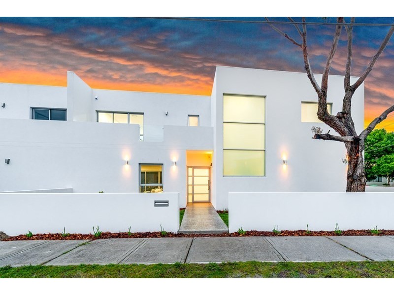 25 Carnegie Circuit, Chifley NSW 2036