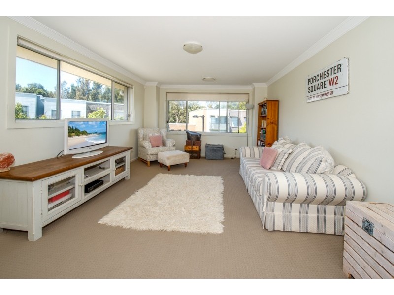 2 Cove Circuit, Little Bay NSW 2036