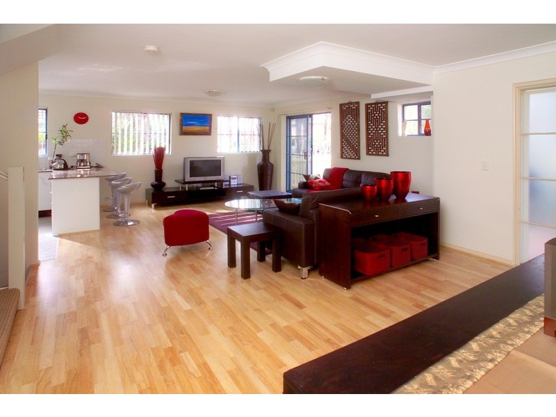 1/26 New Orleans Crescent, Maroubra NSW 2035