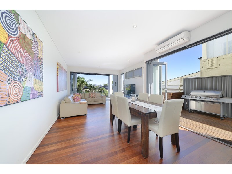 14 Caley Street, Chifley NSW 2036