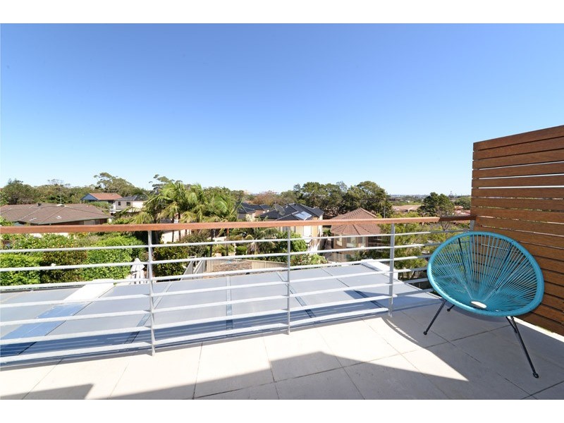 14 Caley Street, Chifley NSW 2036