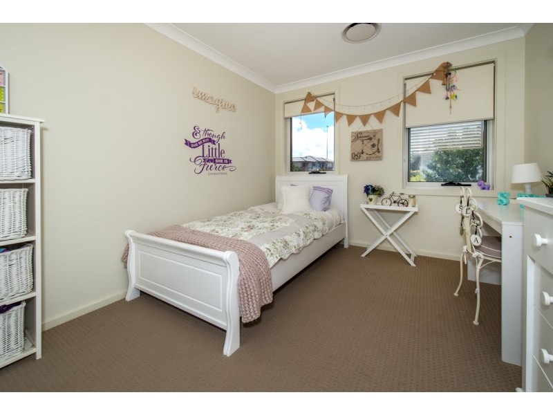 2 Cove Circuit, Little Bay NSW 2036