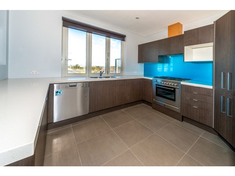 20 Lasseter Avenue, Chifley NSW 2036