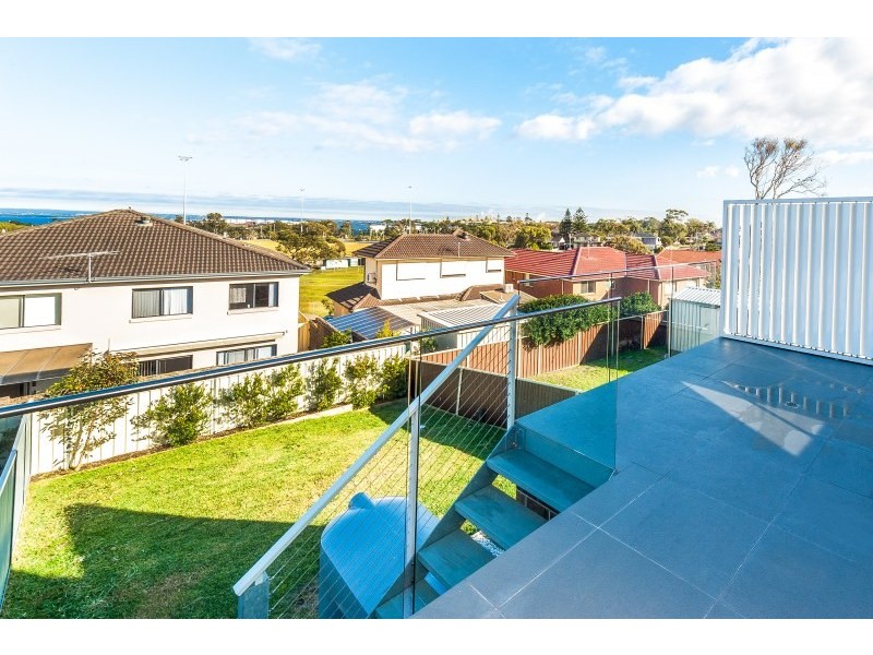 20 Lasseter Avenue, Chifley NSW 2036