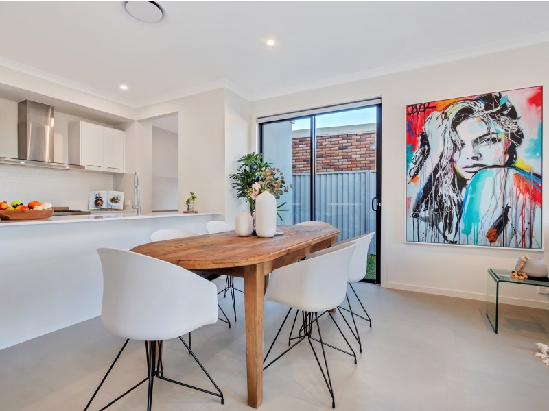 22A Mitchell Street, Chifley NSW 2036