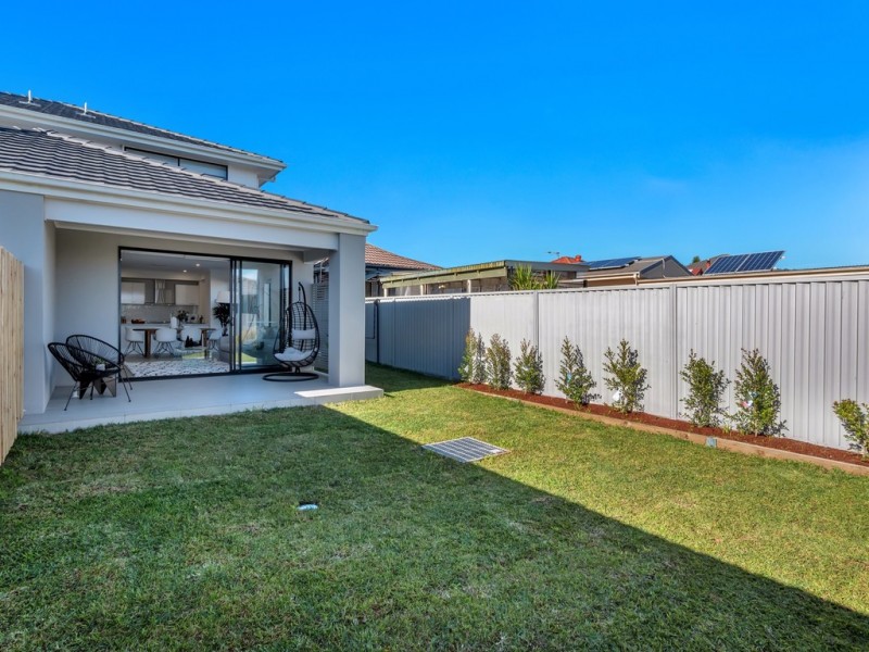 22A Mitchell Street, Chifley NSW 2036