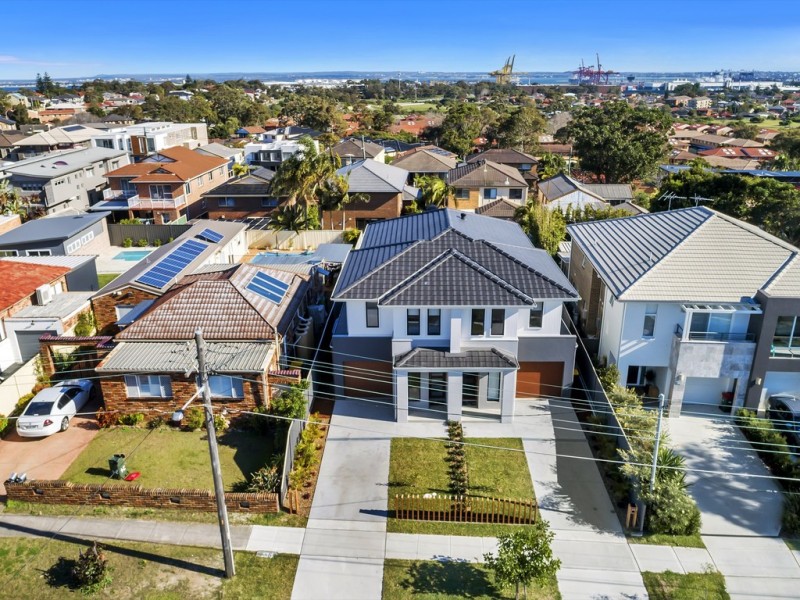 22A Mitchell Street, Chifley NSW 2036