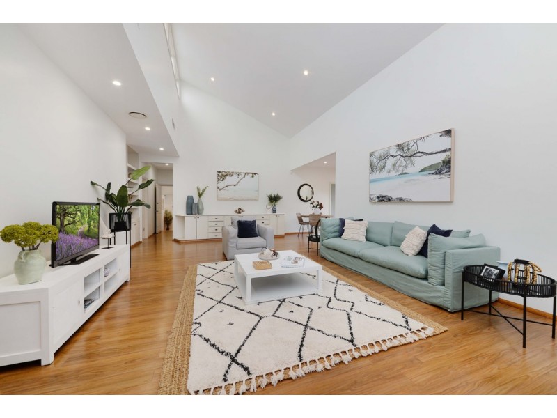 83 Macquarie Street, Chifley NSW 2036