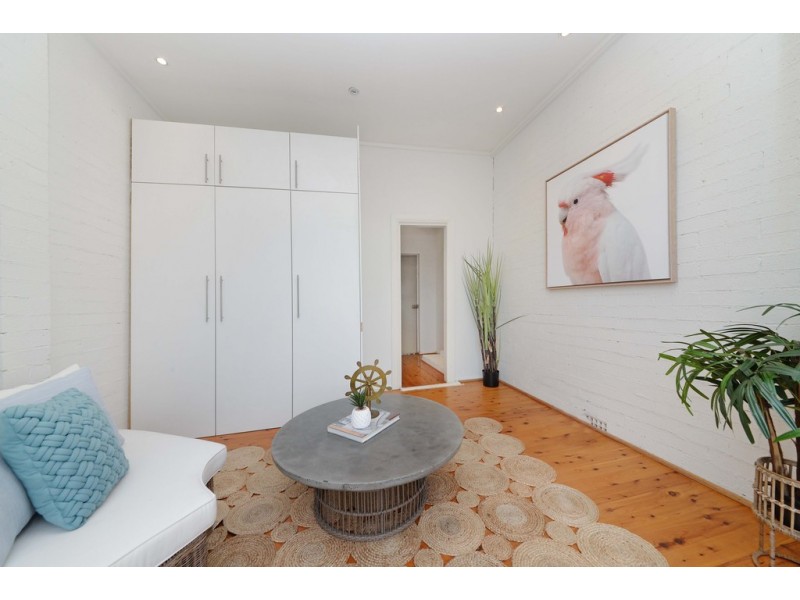 83 Macquarie Street, Chifley NSW 2036