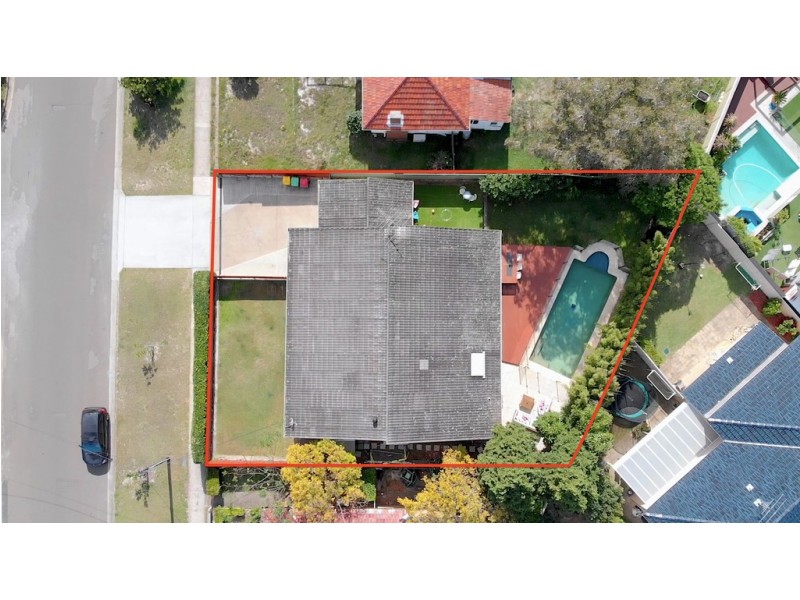 83 Macquarie Street, Chifley NSW 2036