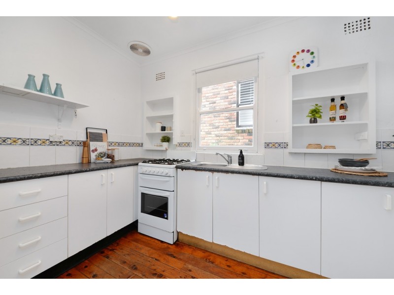 11 Cuzco Street, South Coogee NSW 2034