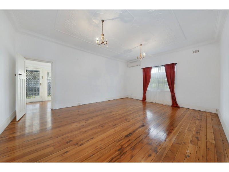 4a Colvin Street, Carlton NSW 2218