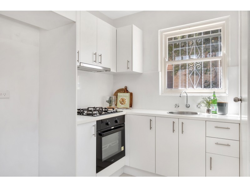 2/16 Brittain Crescent, Hillsdale NSW 2036