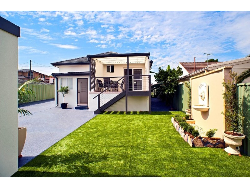 54 Lasseter Avenue, Chifley NSW 2036